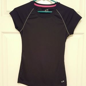 ⭐️ FREE with purchase - Champion workout top